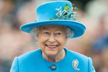 ராணி எலிசபெத் மறைவு பற்றி முன்பே கணிப்பு.. உலகமே தேடும் 19 வயது இளம் பெண் யார் தெரியுமா?