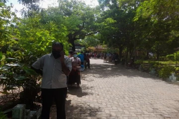 புதிய கொத்தணியை உருவாக்கிறதா சுகாதார திணைக்களம்? -பொதுமக்கள் விசனம்