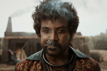 ராகவா லாரன்ஸ், எஸ்ஜே சூர்யா மிரட்டி இருக்கும் "ஜிகர்தண்டா Doublex" டீஸர்