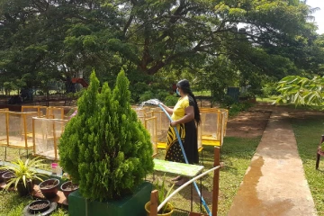 வவுனியாவில் மீள திறக்கப்படும் பாடசாலைகள்! தொற்று நீக்கும் செயற்பாடுகள் முன்னெடுப்பு