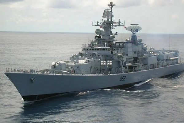 கொழும்பு துறைமுகத்தில் இந்திய போர்க்கப்பல் | Indian Warship In Colombo Port
