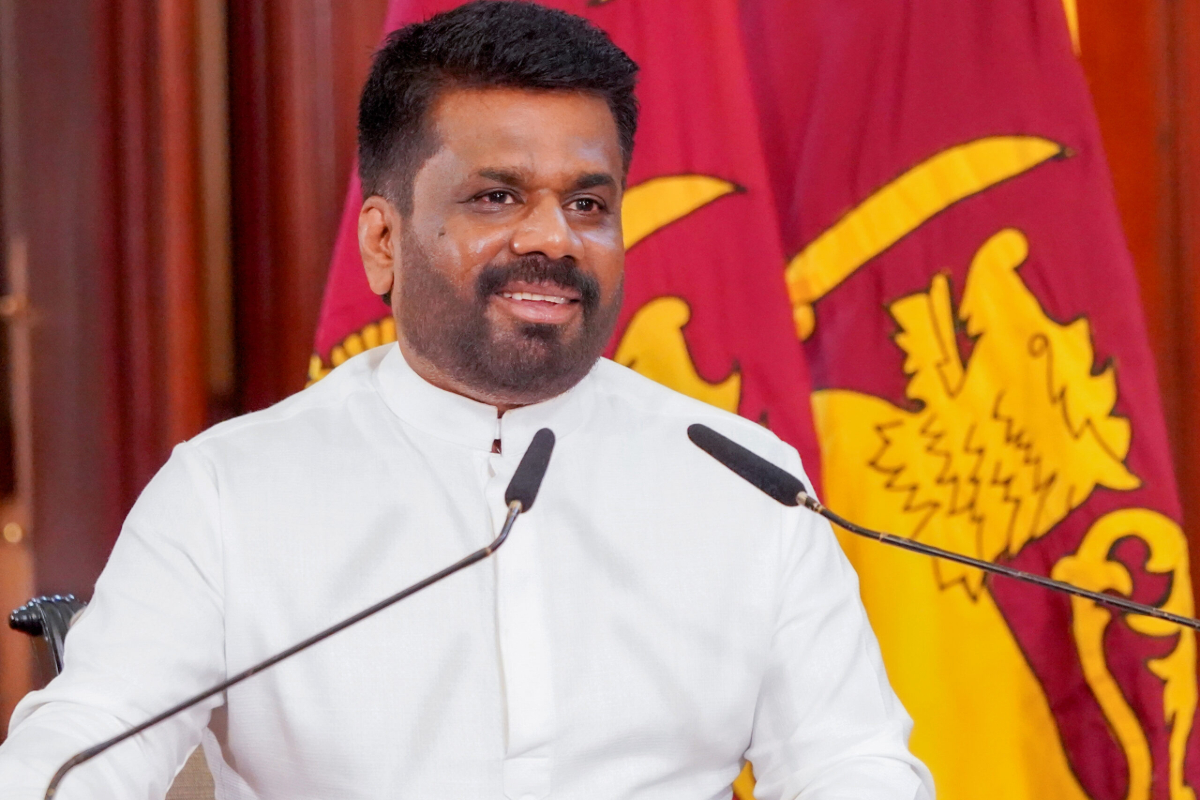 தீபச்செல்வனின் நூல்களை இலங்கை அரசு விடுவிக்க வேண்டும் : வ.ஐ.ச. ஜெயபாலன் | Srilanka Govt Should Release Theepachelvan S Books