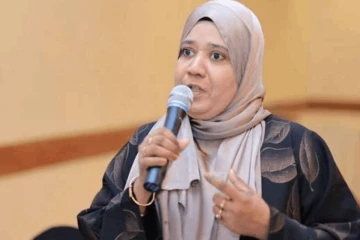 මාලිමා අයවැයට පක්ෂවූ සොහරා බුහාරි ආසන රැක ගන්න අධිකරණයට