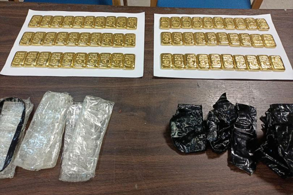 60 தங்க பிஸ்கட்டுகளுடன் நபரொருவர் கைது | A Person Arrested With 60 Gold Biscuits
