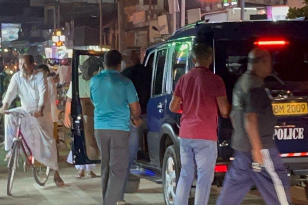 கதிர்காம பாதயாத்திரையில் பயணித்த சுப்பிரமணியன் எனும் நாயை தாக்கியவர் கைது | Man Arrested Attacking Dog Kataragama Padayatra