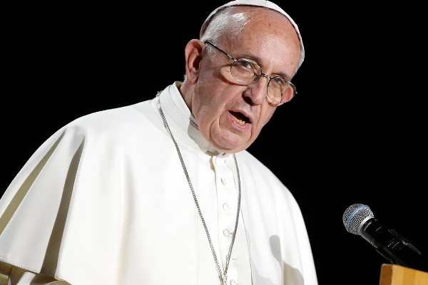 வாடகைத்தாய் முறை இழிவானது; போப் விமர்சனம்! | Surrogacy Is Notorious Criticism Of The Pope