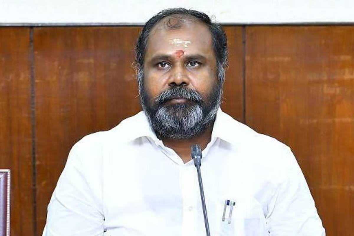 ஜன நாயகன் படம் வெளியாகும் நாளில் அரசு விடுமுறையா?- அதிமுக விமர்சனம் | A Gov Holiday For The Release Of Jana Nayagan Admk
