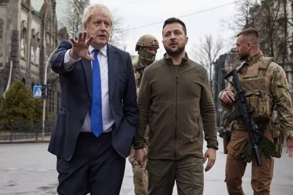 புடினின் எண்ணத்தை மாற்ற வேண்டும்! உக்ரைனுக்கு அமைதிப்படைகளை அனுப்ப போரிஸ் ஜான்சன் அழைப்பு | Boris Johnson Calls Peacekeepers To Ukraine