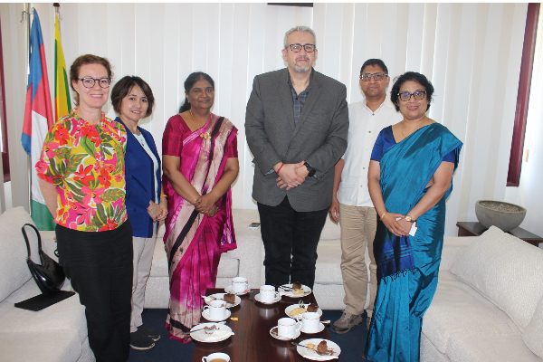 பொருளாதார நெருக்கடியிலிருந்து மெல்ல மீழும் இலங்கையை பாராட்டிய உலக வங்கி | Srilanka Relese From Economic Crisis World Bank