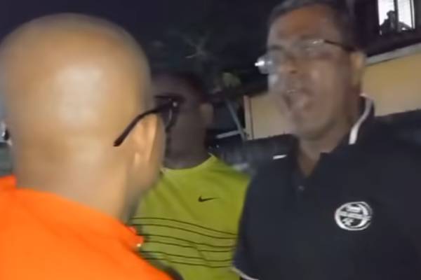 பெண் பௌத்த துறவியிடம் ஒழுங்கீனமாக நடந்து கொண்ட இருவர் கைது | Verbally Insulting Buddhist Nun பெண் பௌத்த துறவியிடம் ஒழுங்கீனமாக நடந்து கொண்ட இருவர் கைது | Verbally Insulting Buddhist Nun