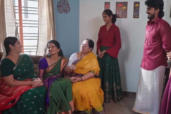 Ethirneechal: மயங்கி விழுந்த ஜனனி... மருத்துவர் கூறிய மகிழ்ச்சி செய்தி என்ன? | Ethirneechal Janani Pregnant Family Happy