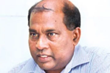 பொதுமக்களின் பொது வரி பணம் தவறாக பயன்படுத்தப்படுகின்றது! - அரசாங்கம் மீது குற்றச்சாட்டு