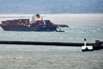 பிரித்தானியா கப்பல் மீது ஏவுகனை தாக்குதல்! யார் நடத்தியது? வெளிவரும் பகீர் தகவல்