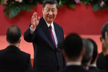 சீன ஜனாதிபதியாக மூன்றாவது முறையாக தேர்வான ஜின்பிங்!