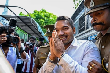 ராஜக்ச குடும்பத்தை விரட்டும் கர்மா; நாமல் ராஜபக்ஷவும் நீதிமன்றத்தில் முன்னிலை