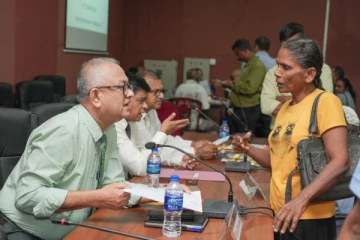 கிழக்கு ஆளுநருடனான மக்கள் சந்திப்பு