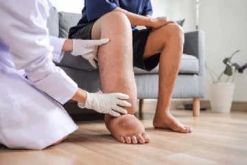 யானைக்கால் நோய் பரிசோதனைக்காக இரவில் வரும் அதிகாரிகள்