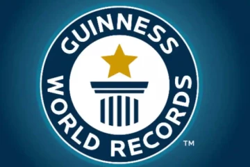 உலக சாதனைக்காக இலங்கை இளைஞரின் அதிபயங்கர முயற்சி