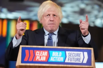 பிரித்தானிய தேர்தல் பிரச்சாரத்தில் முக்கிய திருப்பம்: முன்னாள் தலைவருக்கு உற்சாக வரவேற்பு