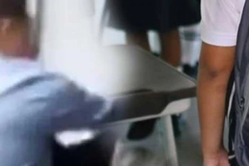 ஈவிரக்கமின்றி தரம் 3 மாணவர்களை உலோக நடாவினால் தாக்கிய ஆசிரியர்!