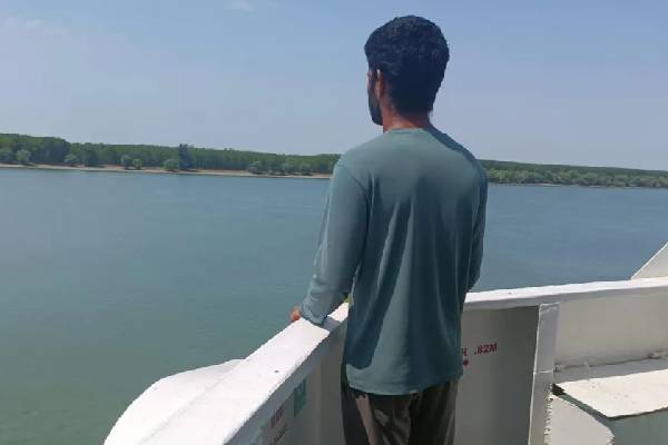 சிக்கல் என்றால் கப்பலுடன் மாலுமிகளைக் கைவிடும் இந்தியா... உலகிலேயே முதலிடம் | India Tops The List Abandoned Sailors