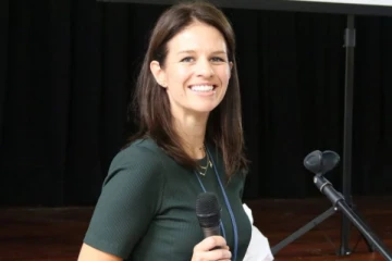 இந்தியர்கள் அனுப்பும் மின்னஞ்சல்கள் எல்லாம் இப்படிதான் - நியூசிலாந்து பெண் அமைச்சர் சர்ச்சை கருத்து