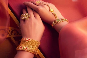 எகிறிய தங்கம் விலை; இப்போது வாங்கலாமா? இன்றைய ரேட் இதுதான்!