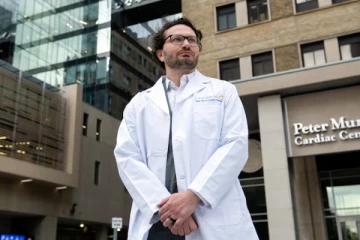 இதயத் துடிப்பு நின்ற இதயத்தை நோயாளிக்கு பொருத்திய மருத்துவர்கள்: மருத்துவ உலகில் ஒரு மைல்கல்