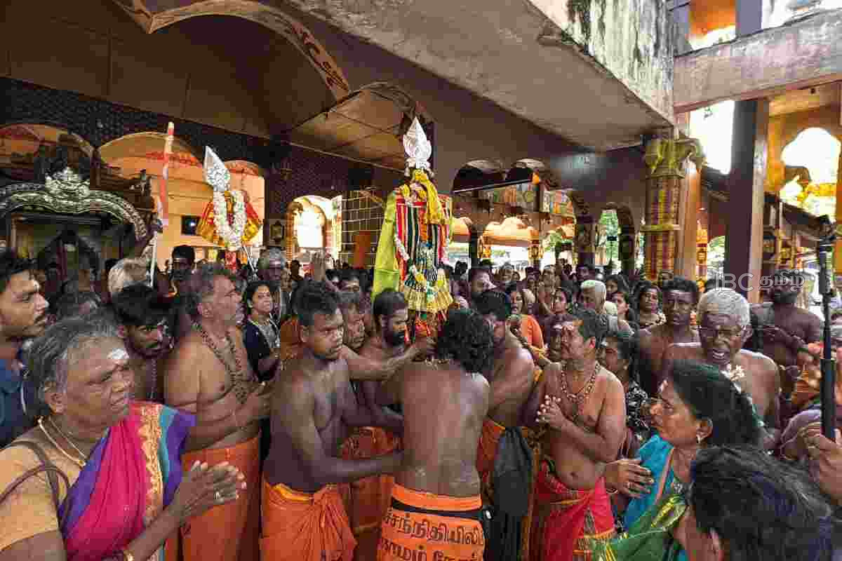 கதிர்காமத்திற்கான பாத யாத்திரை யாழிலிருந்து ஆரம்பம் | Walking Pilgrimage To Kataragama Begins From Jaffn கதிர்காமத்திற்கான பாத யாத்திரை யாழிலிருந்து ஆரம்பம் | Walking Pilgrimage To Kataragama Begins From Jaffn