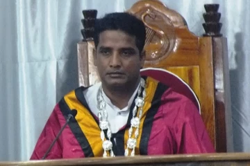 பாதீடு மீண்டும் தோற்கடிப்பு; யாழ் மாநகர சபை பதவி இழக்கிறார் ஆர்னோல்ட்!