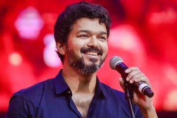 விஜய் டிவி நிகழ்ச்சியில் பாடல் பாடி அசத்திய நடிகர் விஜய்.. இதுவரை பலரும் பார்த்திராத வீடியோ