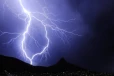 கடும் மின்னல் தாக்கம் ; வளிமண்டலவியல் திணைக்களம் எச்சரிக்கை