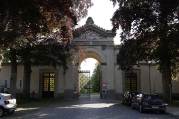 இணையத்தில் வெளியாகி அதிர்ச்சியை ஏற்படுத்திய வீடியோ: உயிரை மாய்த்த 14 வயது சிறுமி