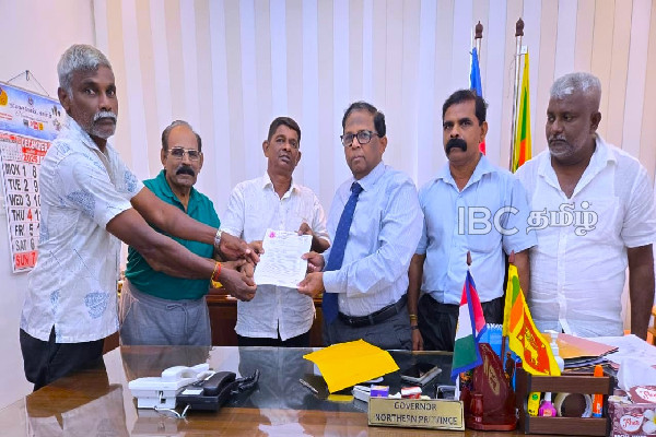 ஜனாதிபதியை சந்திக்க அனுமதி கோரும் வடக்கு கடற்றொழிலாளர்கள் | Northern Fishermen Seek Permission To Meet Anura ஜனாதிபதியை சந்திக்க அனுமதி கோரும் வடக்கு கடற்றொழிலாளர்கள் | Northern Fishermen Seek Permission To Meet Anura