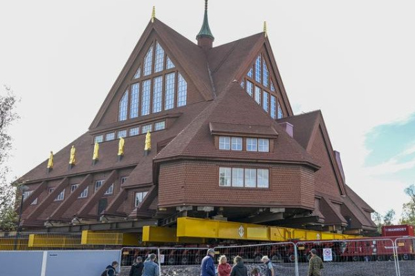 113 ஆண்டு பழமையான தேவாலயத்தை இடம் மாற்றும் சுவீடன் | Sweden To Relocate 113 Year Old Church