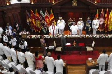 අලුත් ඇමැති මණ්ඩලය අද සවස දිවුරුම් දෙයි? ඇමැති ධුර ලැබෙන අය මෙන්න!!!