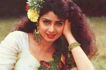 அப்படி செய்ய சொல்லி கட்டாயப்படுத்திய இயக்குநர்..மயங்கி விழுந்த ஸ்ரீதேவி!! என்ன நடந்தது தெரியுமா?