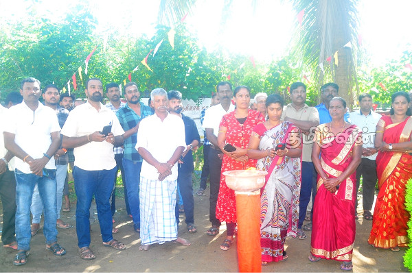 கிளிநொச்சியில் அனுஸ்டிக்கப்பட்ட மாவீரர் நாள் நிகழ்வு (Photos) | An Emotionally Charged Veterans Day Event