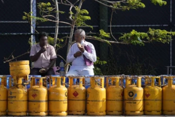 மத்திய கிழக்கு நாடுகளில் போர் ; லாஃப்ஸ் சமையல் எரிவாயுக்கு தட்டுப்பாடு!