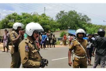 கிண்ணியாவில் கைது செய்யப்பட்ட ஆறு மீனவர்களும் சரீர பிணையில் விடுதலை
