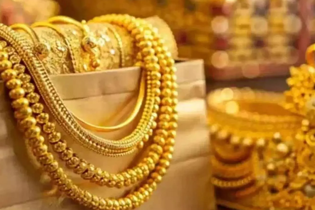 வீழ்ச்சியை சந்தித்த தங்கத்தின் விலை ; இலங்கையில் ஏற்பட்டுள்ள மாற்றம் | Gold Prices Experience Decline வீழ்ச்சியை சந்தித்த தங்கத்தின் விலை ; இலங்கையில் ஏற்பட்டுள்ள மாற்றம் | Gold Prices Experience Decline