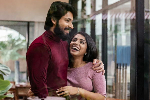 வருங்கால மனைவியுடன் நடிகர் ஹரிஷ் கல்யாண் எடுத்து கொண்ட திருமண போட்டோ ஷூட், வைரல் போட்டோஸ் | Harish Kalyan Photo Shoot With His Fiance