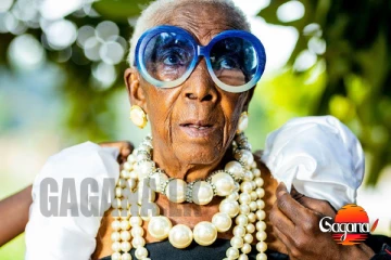 සැම්බියාවේ ආච්චි ලෝකය අල්ලයි – වයස 85යි, වයස අභියස කළ විලාසිතා රැජින [PHOTOS]