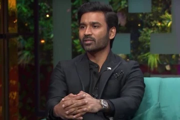 நடிகர் தனுஷ் விதவிதமாக இத்தனை கார்கள் வைத்துள்ளாரா?- ஒவ்வொன்றும் எவ்வளவு விலை தெரியுமா?