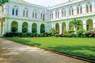 ජනාධිපති මන්දිරයට අද දින සුවිශේෂ පුද්ගලයන් පිරිසක් යයි - එයට හේතුව මෙන්න..