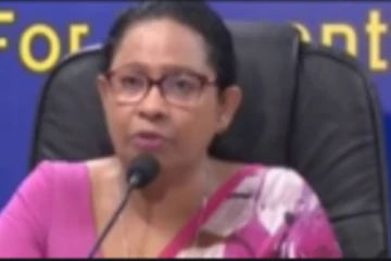 செயற்கை சுவாசக்கருவி, மருத்துவ ஊழியர்களை வீட்டிற்கு அழைத்து சென்ற சுகாதார அமைச்சர்?