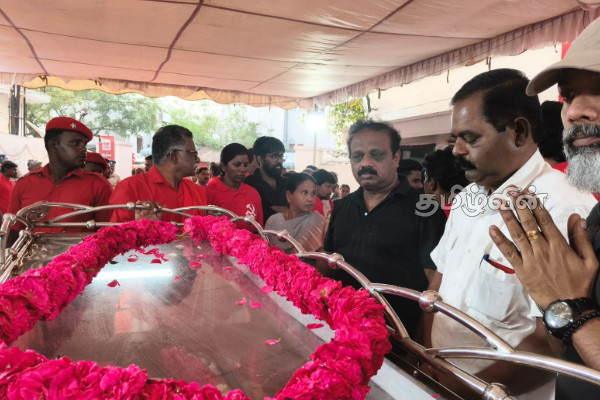 நல்லகண்ணின் புகழுடலுக்கு சிறீதரன் அஞ்சலி | Pi Leader R Nallakannu Passed Away