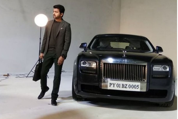 என் மீதான விமர்சனங்களை நீக்குங்க நடிகர் விஜய்! | Actor Vijay High Court Car Case