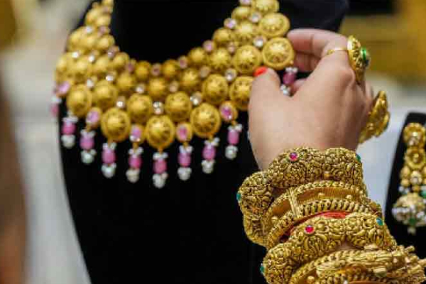 தங்கத்தின் விலையில் மீண்டும் ஏற்பட்ட மாற்றம் | Gold Price Increase Again In Sri Lanka Gold Market