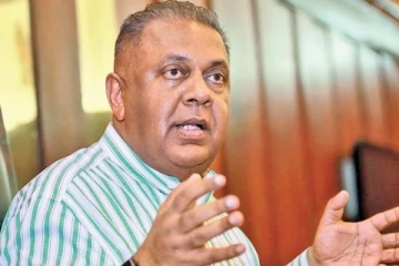 கட்சியில் மீள இணையுமாறு மங்கள சமரவீரவிற்கு ஐக்கிய மக்கள் சக்தி அழைப்பு